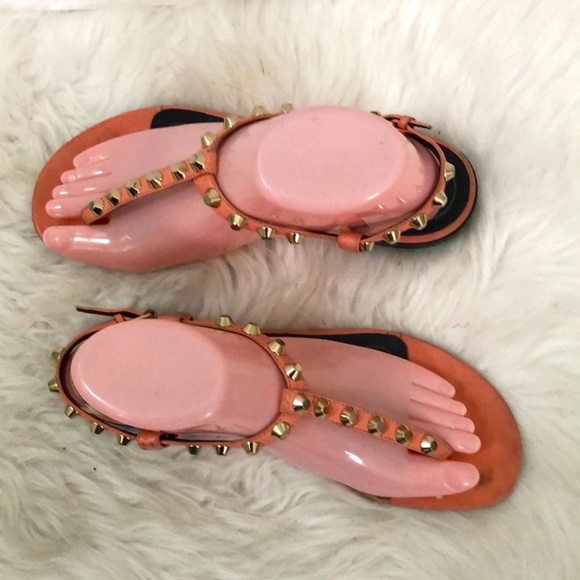 Balenciaga Women's Pink Studded T-Bar Sandals Size: 38 - Picture 3 of 14